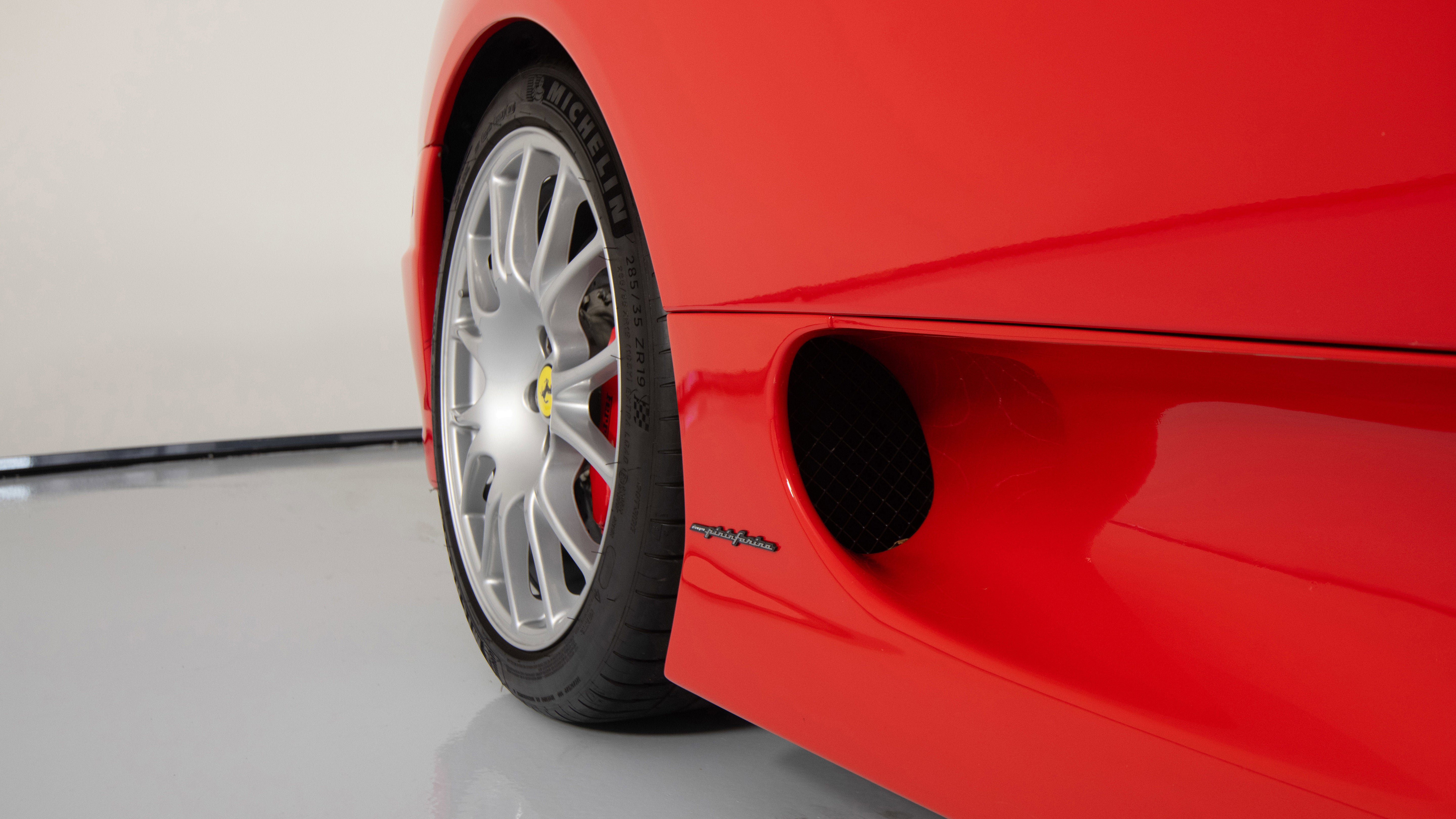 Used 2004 Ferrari 360 Challenge Stradale RWD image 13