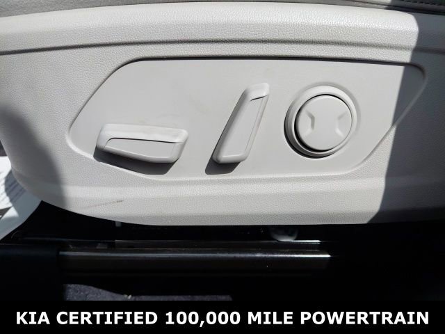 Certified 2023 Kia Sorento S image 22