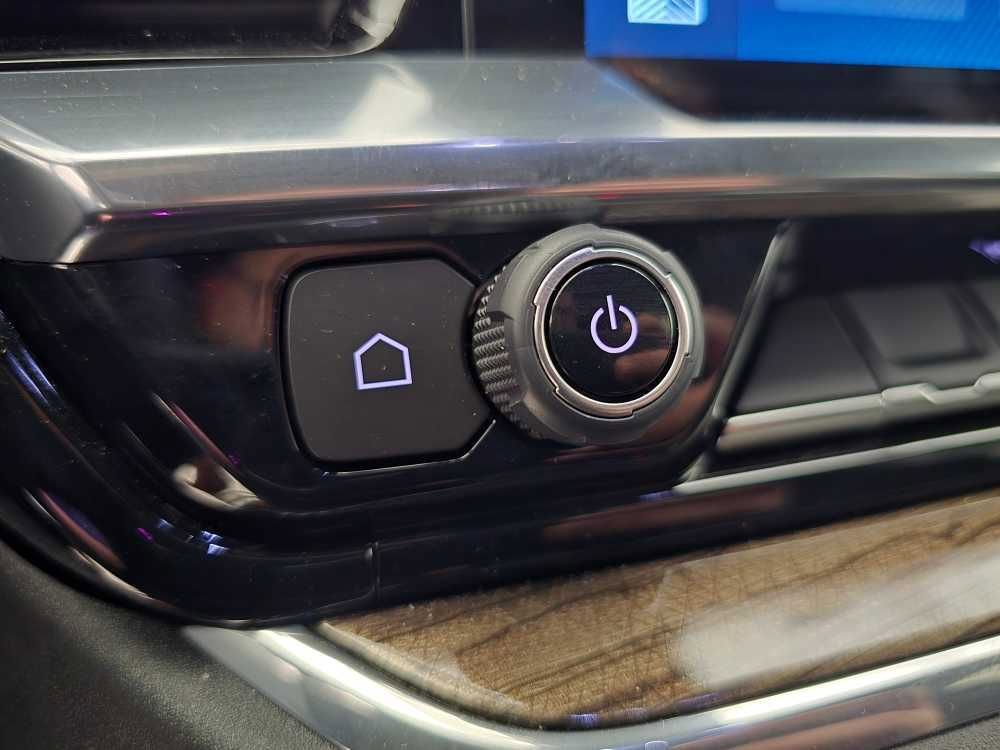 New 2025 Chevrolet Silverado 1500 LT w/ Z71 Off-Road Package image 15