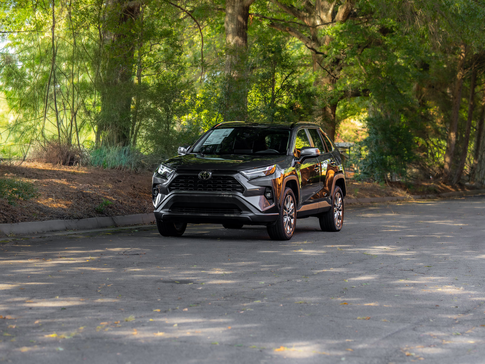 Used 2023 Toyota RAV4 XLE Premium FWD image 42
