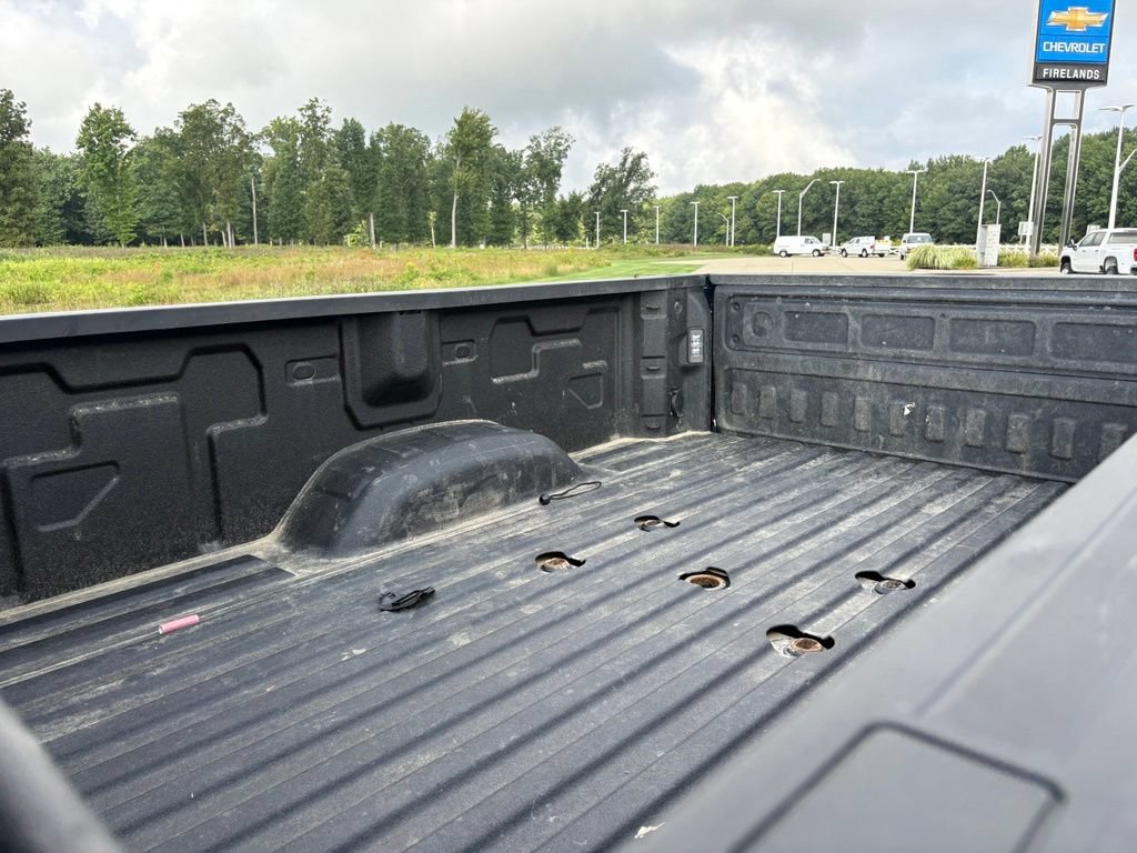 Used 2024 Chevrolet Silverado 2500 Custom w/ Custom Value Package AWD/4WD image 24