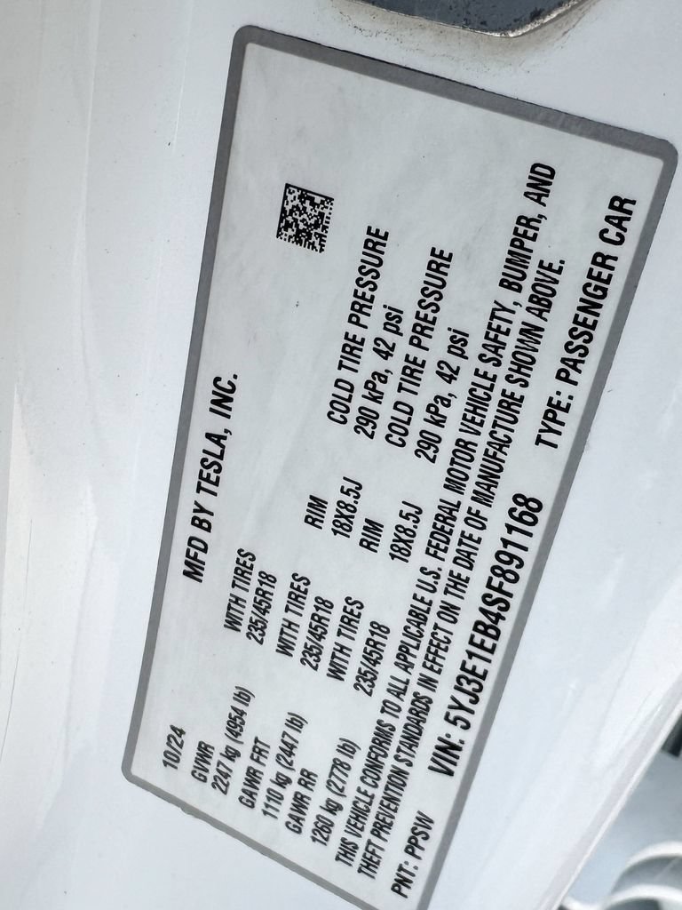 Used 2025 Tesla Model 3 Long Range AWD/4WD image 38