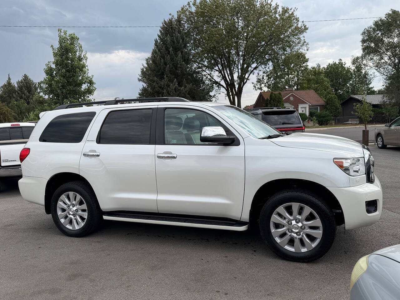 Used 2015 Toyota Sequoia Platinum AWD/4WD image 20