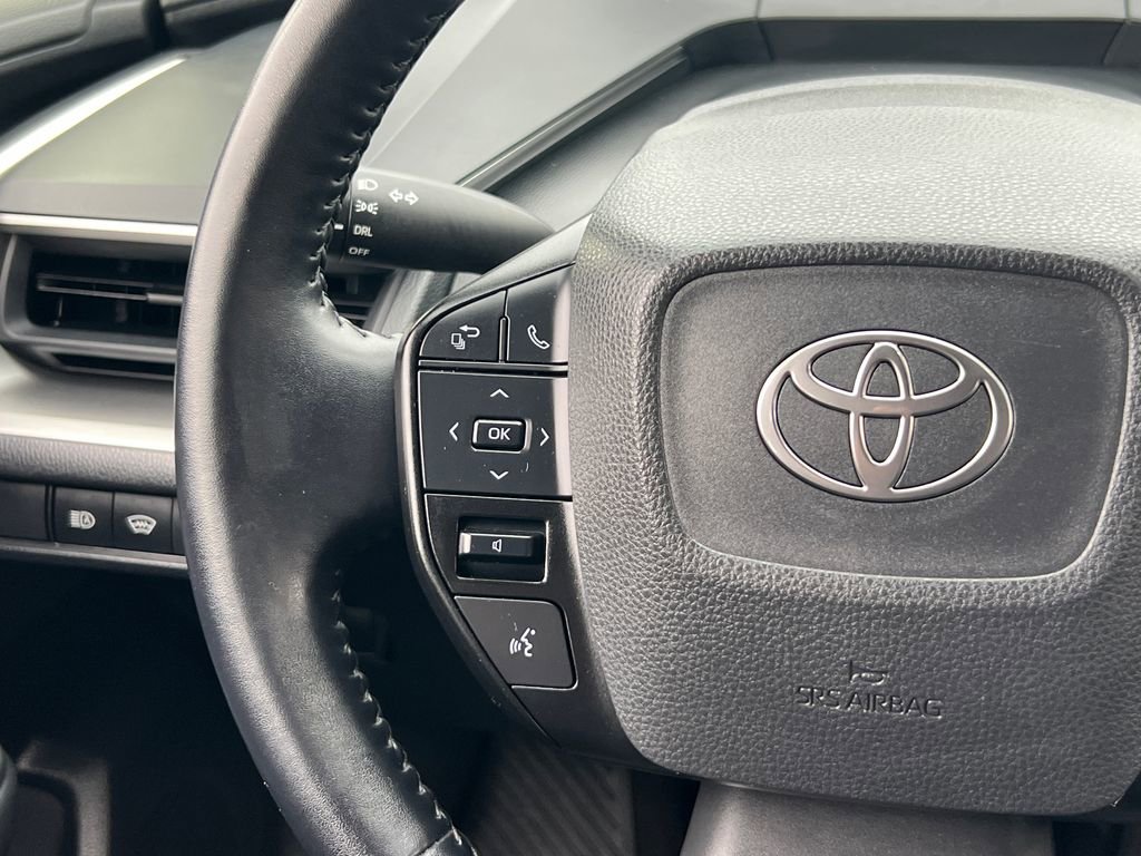 Used 2024 Toyota Prius LE image 25