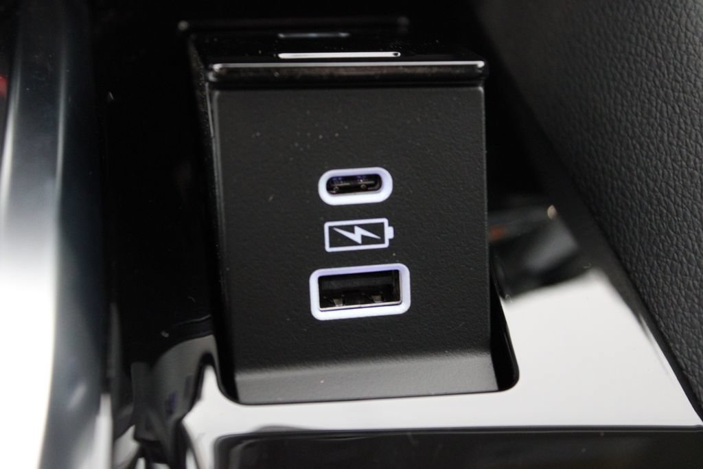 New 2026 Acura MDX SH-AWD image 17