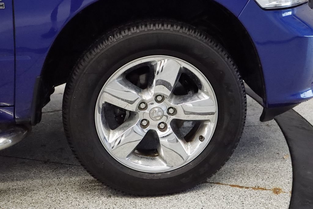 Certified 2019 RAM 1500 Express w/ Express Value Package AWD/4WD image 14