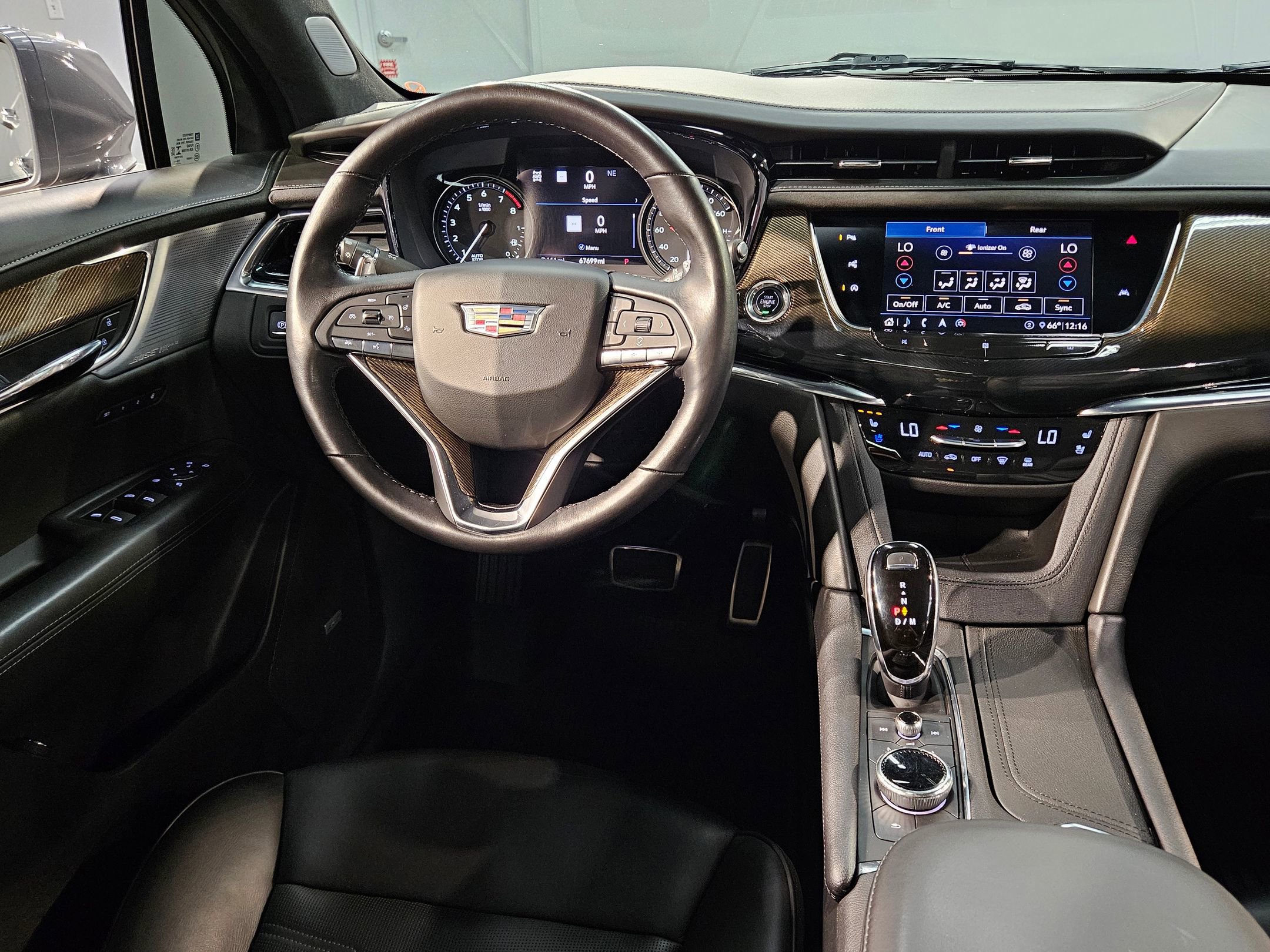 Used 2020 Cadillac XT6 Sport w/ Platinum Package image 9