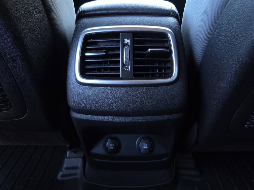 Used 2017 Kia Sorento LX image 15