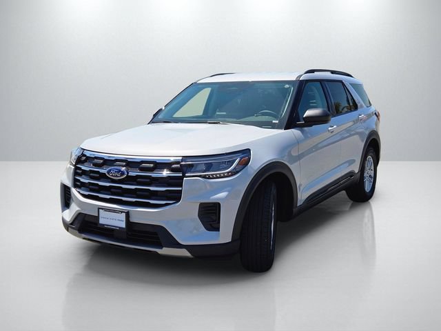 New 2026 Ford Explorer Active RWD image 8