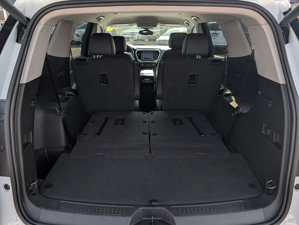 Used 2023 GMC Acadia SLT w/ Technology Package image 23