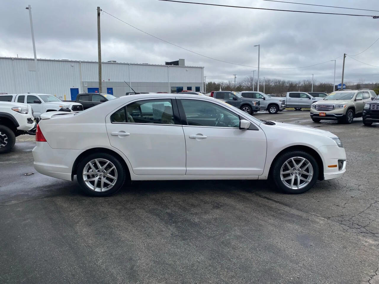 Used 2010 Ford Fusion SEL image 6