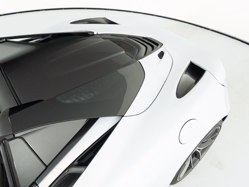 Used 2020 McLaren 720S Performance RWD image 43