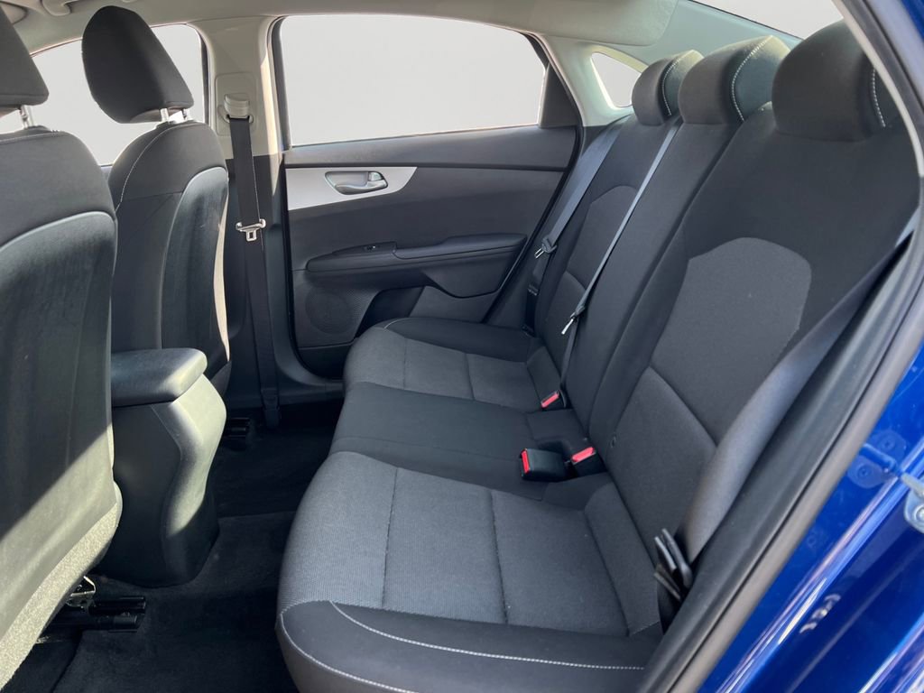 Used 2023 Kia Forte LXS image 10