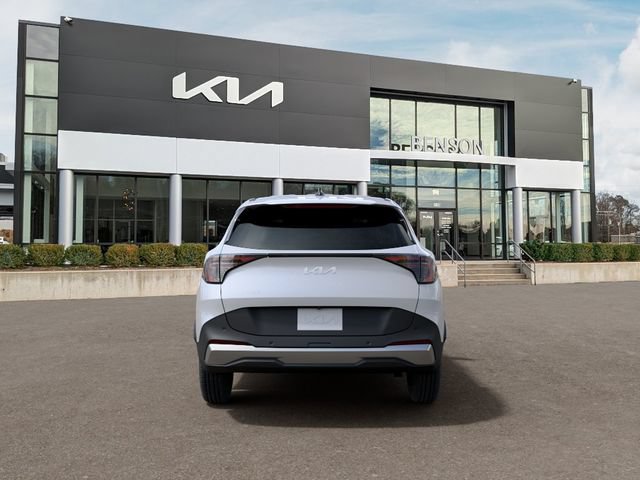 New 2026 Kia Sportage LX FWD image 6