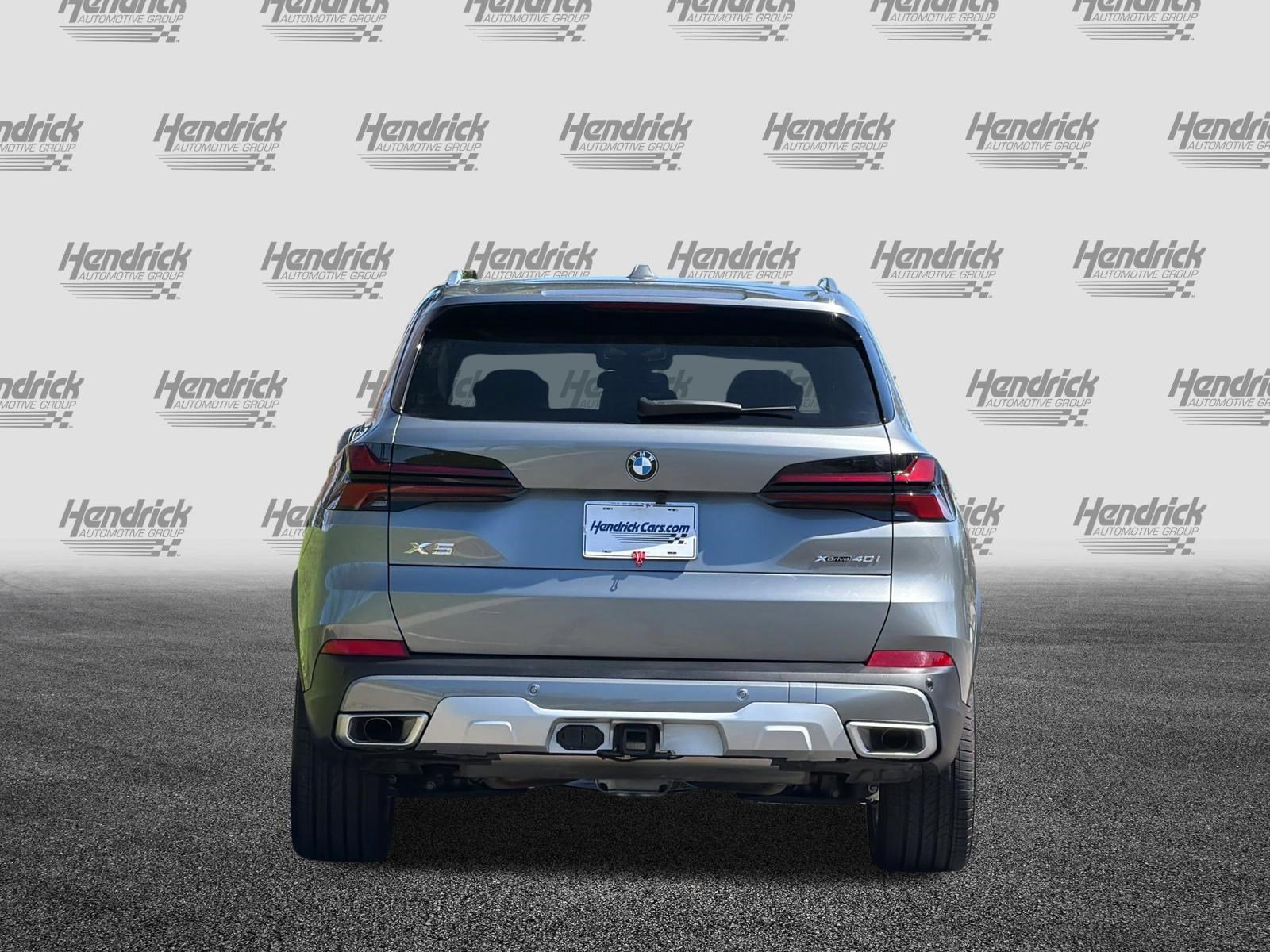 Used 2026 BMW X5 xDrive40i w/ Climate Comfort Package image 6