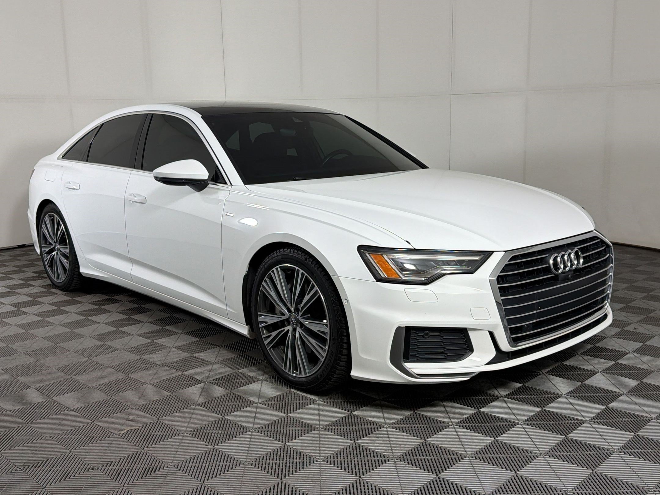 Used 2019 Audi A6 3.0T Premium Plus w/ Premium Plus Package AWD/4WD image 7