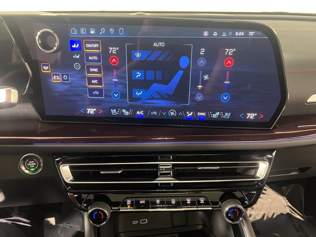 New 2027 Chevrolet Traverse RS w/ LPO, Floor Liner Package AWD/4WD image 29
