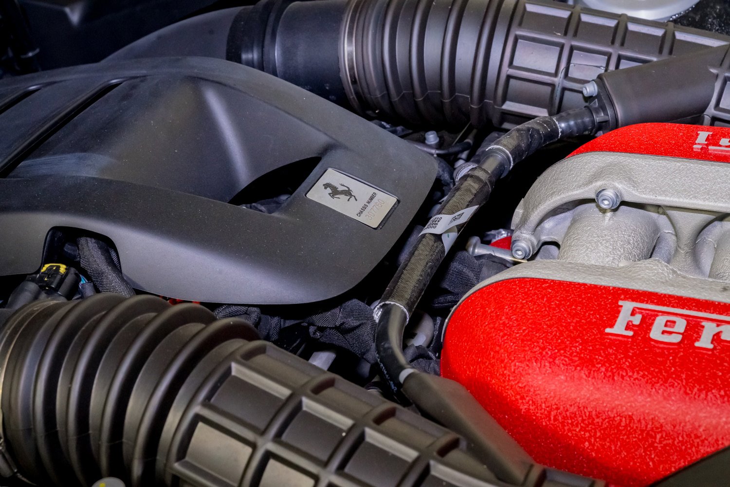Used 2024 Ferrari Purosangue AWD/4WD image 42
