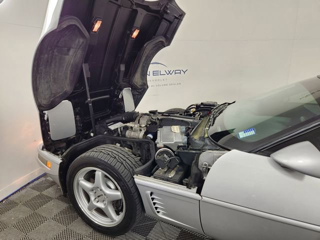 Used 1996 Chevrolet Corvette Coupe image 32