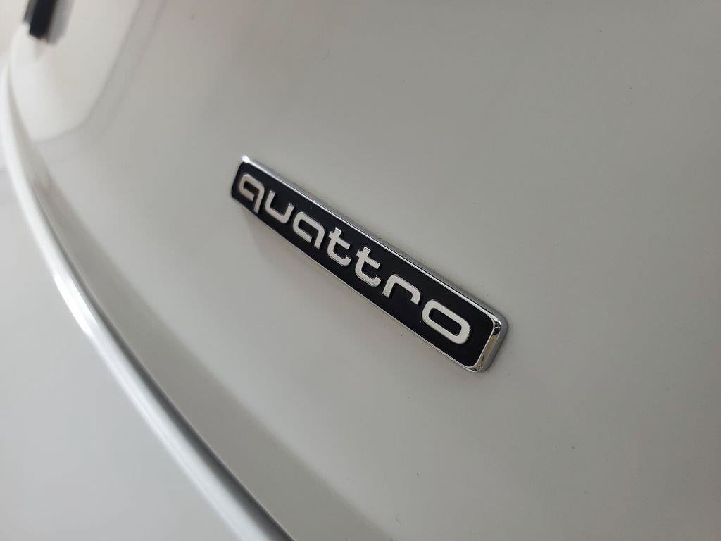 Used 2023 Audi Q5 2.0T Premium Plus w/ Premium Plus Package AWD/4WD image 8