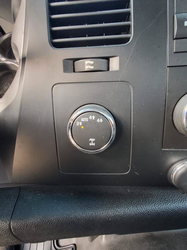 Used 2007 Chevrolet Silverado 1500 LT AWD/4WD image 10