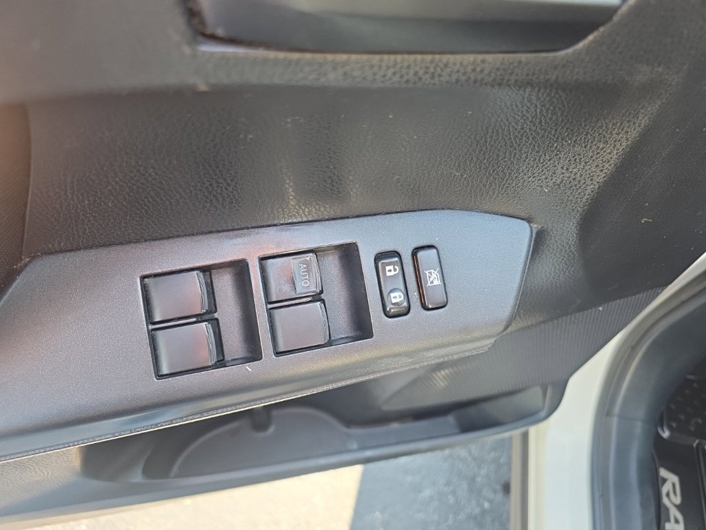 Used 2018 Toyota RAV4 LE w/ All Weather Liner Package FWD image 12