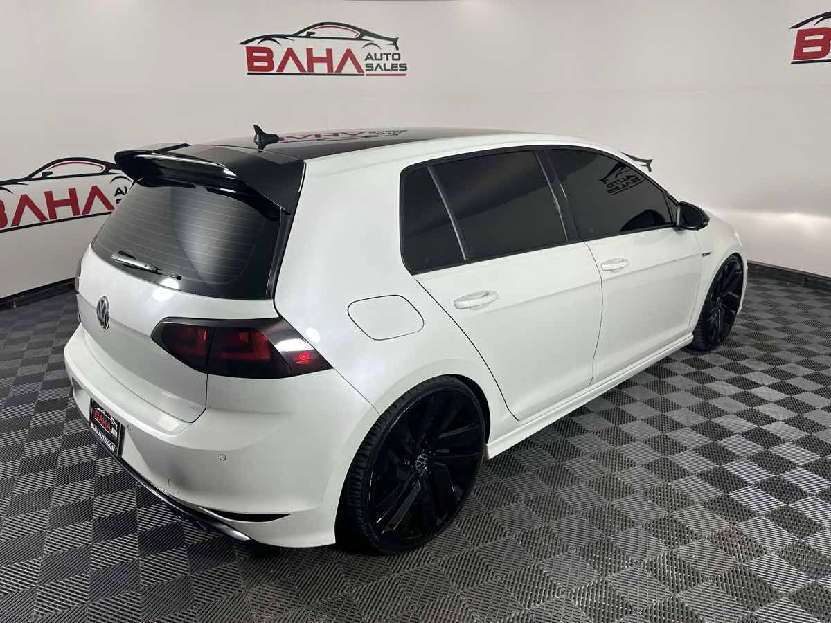 Used 2017 Volkswagen Golf R 4-Door AWD/4WD image 8
