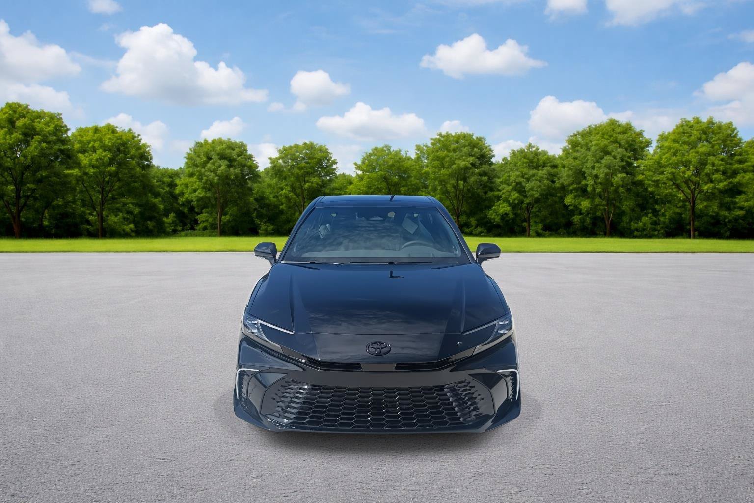 New 2026 Toyota Camry XSE FWD image 2