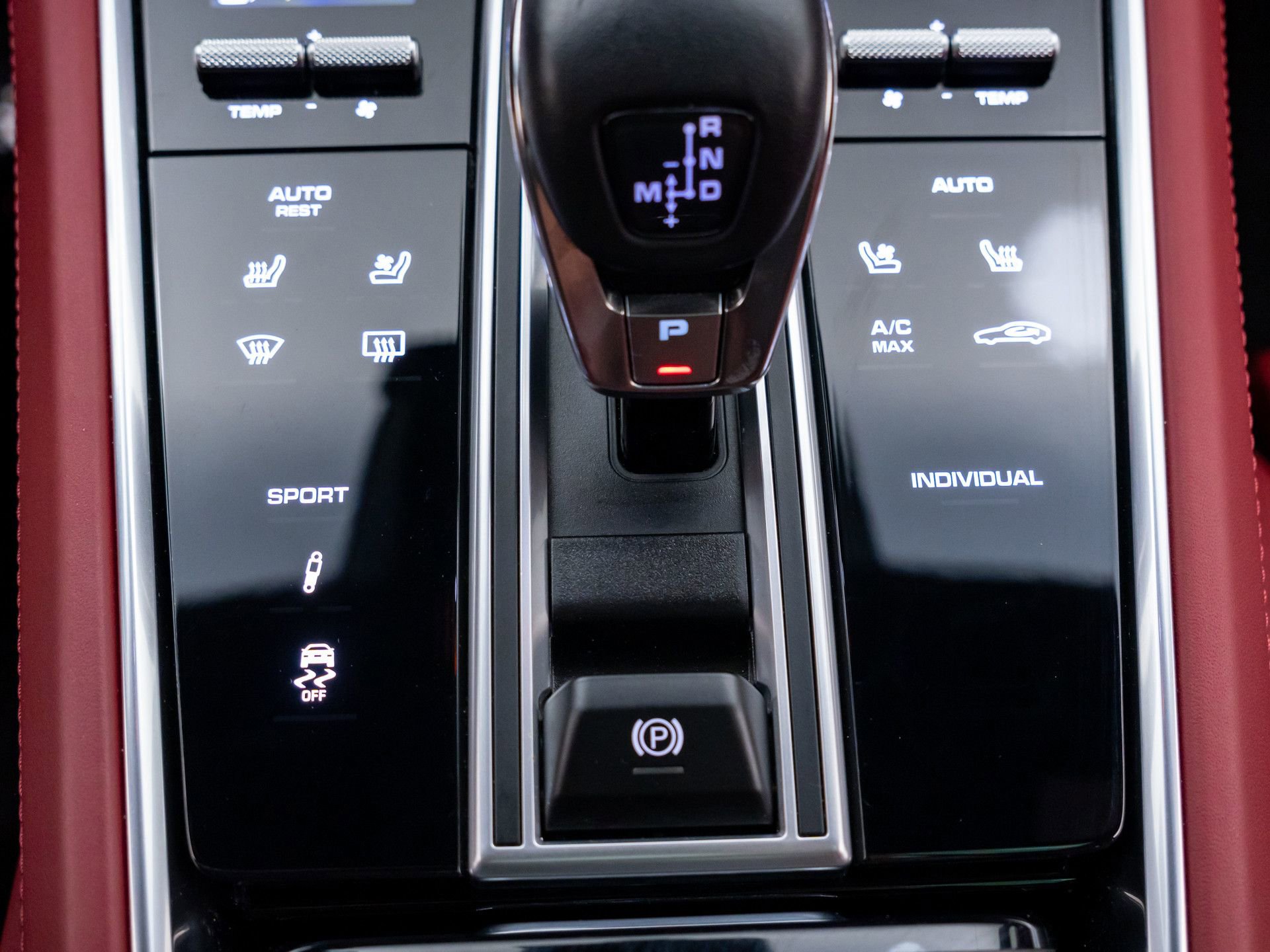 Certified 2022 Porsche Panamera 4 Platinum Edition AWD/4WD image 28