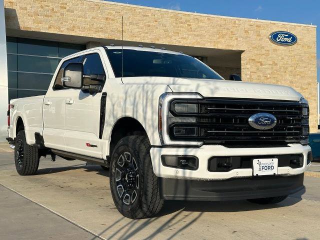 New 2026 Ford F350 Platinum w/ FX4 Off-Road Package AWD/4WD image 17