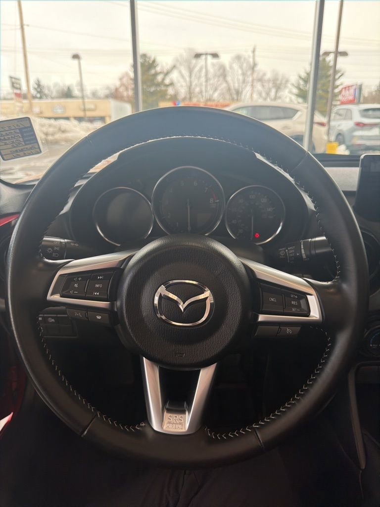 Certified 2025 MAZDA MX-5 Miata Club w/ Brembo/BBS Recaro Package RWD image 29