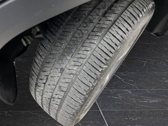 Certified 2024 Jeep Grand Cherokee Limited image 37