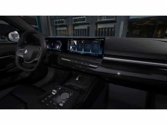 Used 2026 BMW 530i xDrive AWD/4WD image 14