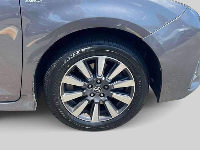 Certified 2020 Toyota Sienna XLE AWD/4WD image 13