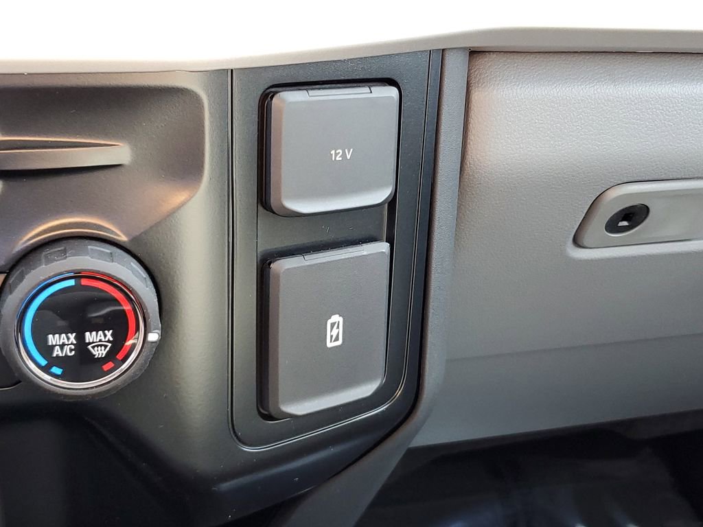 New 2026 Ford F350 4x4 Crew Cab Super Duty image 25
