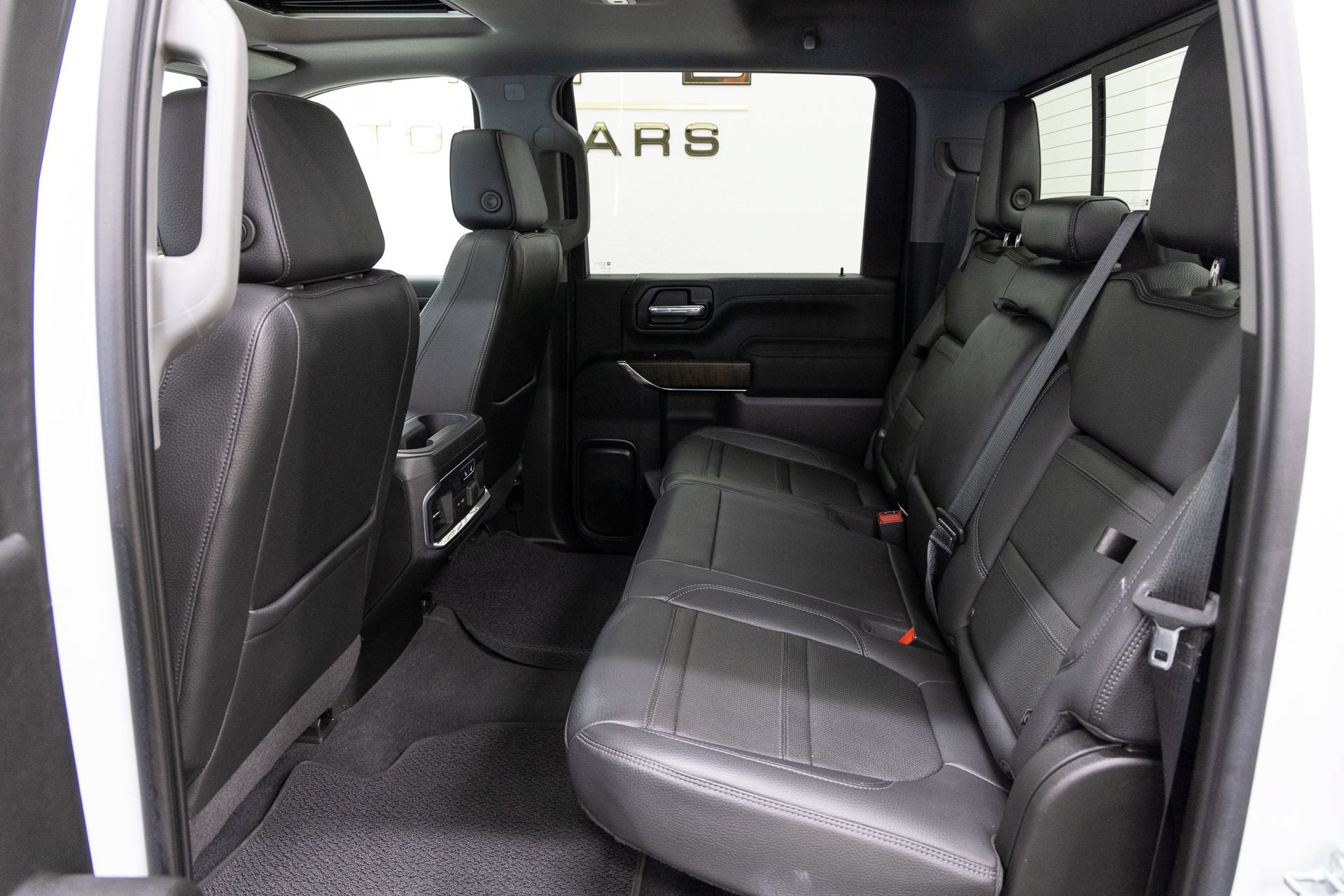 Used 2021 GMC Sierra 2500 Denali w/ Denali Ultimate Package AWD/4WD image 8