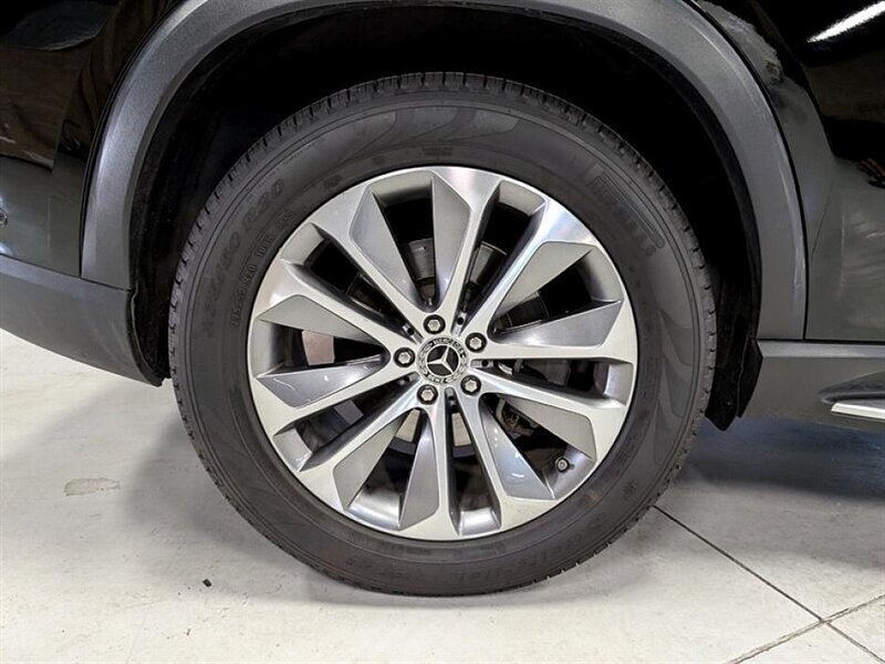 Used 2020 Mercedes-Benz GLE 450 4MATIC image 13