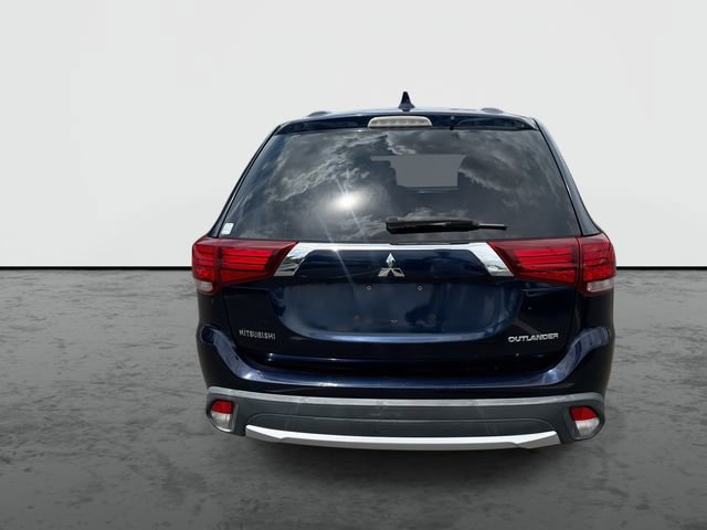 Used 2017 Mitsubishi Outlander ES FWD image 27
