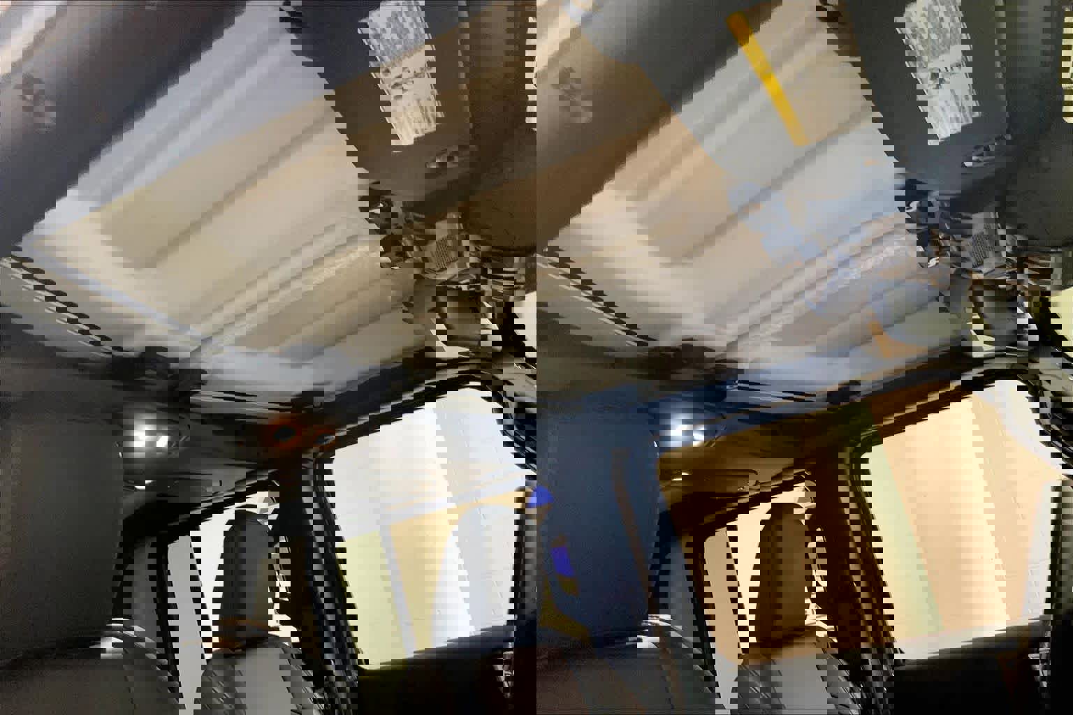 Used 2025 Jeep Gladiator Sport w/ Premium Package image 13