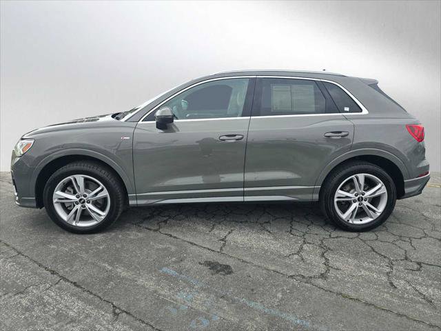 Used 2023 Audi Q3 2.0T Premium Plus w/ Premium Plus Package image 6