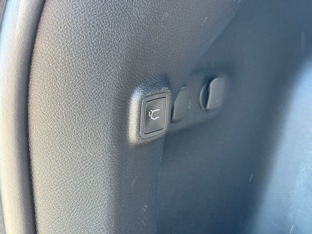 Used 2021 Jeep Cherokee Latitude Lux 80th Anniv w/ Quick Order Package 26U 80TH AWD/4WD image 26