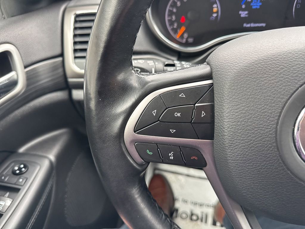 Used 2021 Jeep Grand Cherokee Laredo image 19