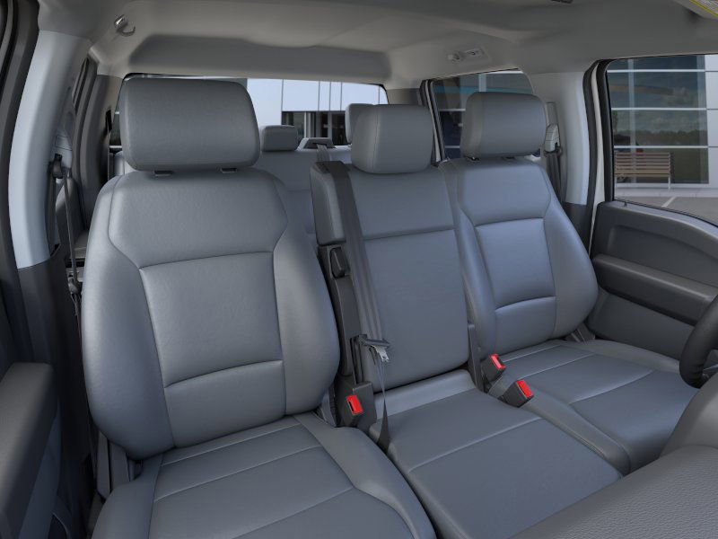 New 2026 Ford F250 XL w/ XL Chrome Package image 32