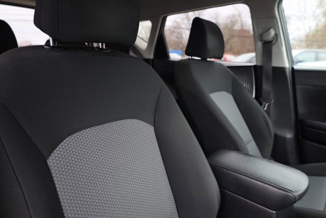 Used 2022 Kia Soul LX image 36