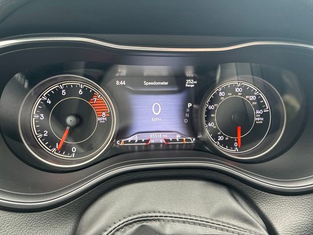 Used 2019 Jeep Cherokee Limited AWD/4WD image 15