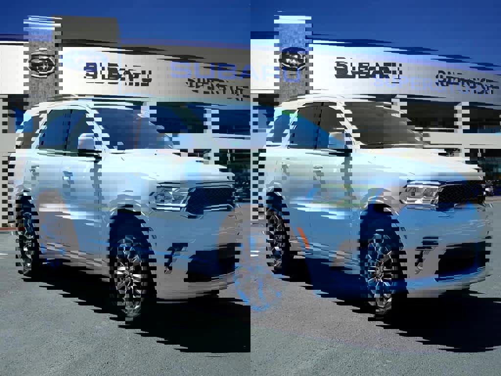 Used 2022 Dodge Durango SXT w/ Anodized Platinum Package image 1