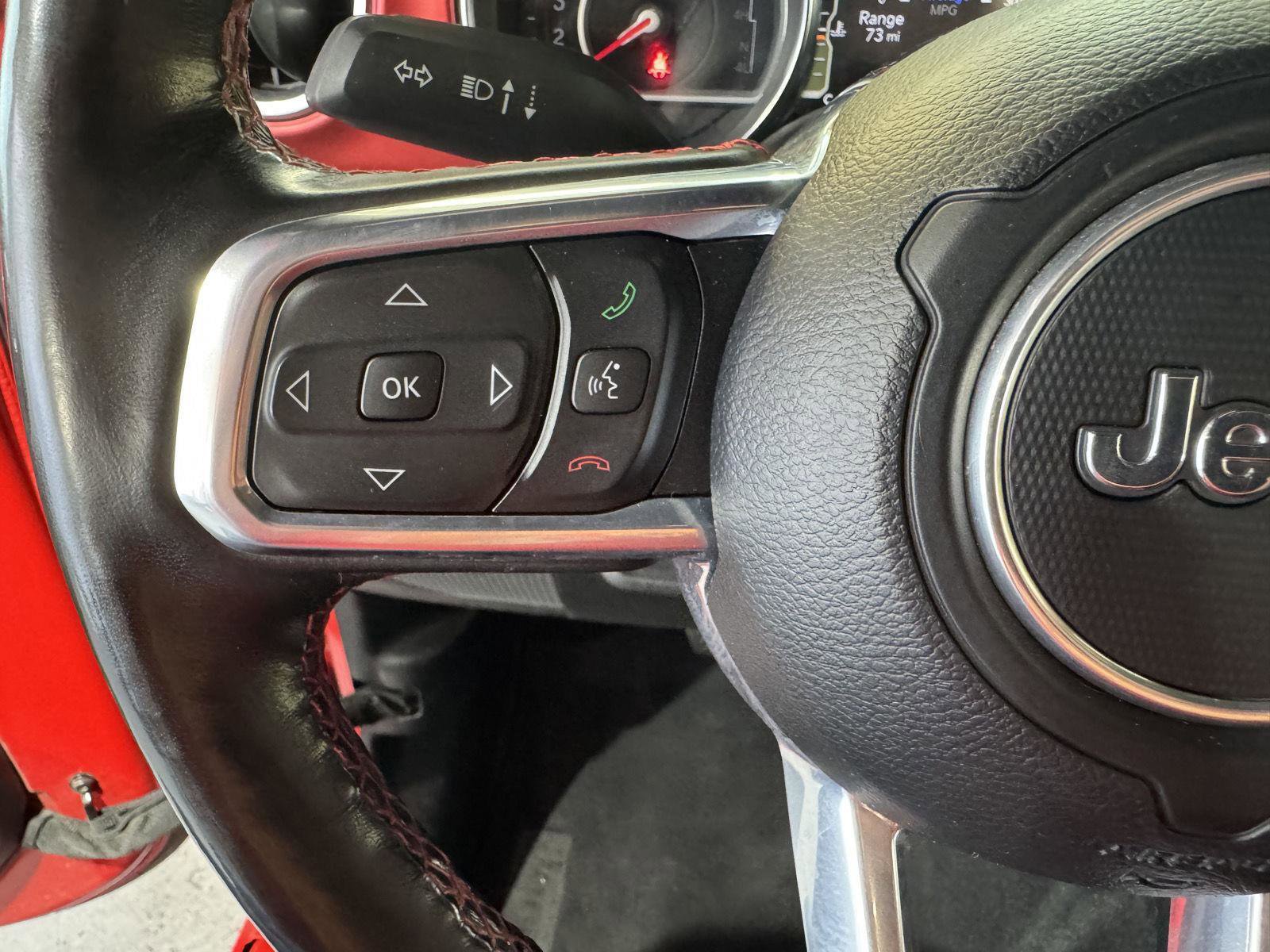 Used 2021 Jeep Wrangler Unlimited Rubicon AWD/4WD image 14