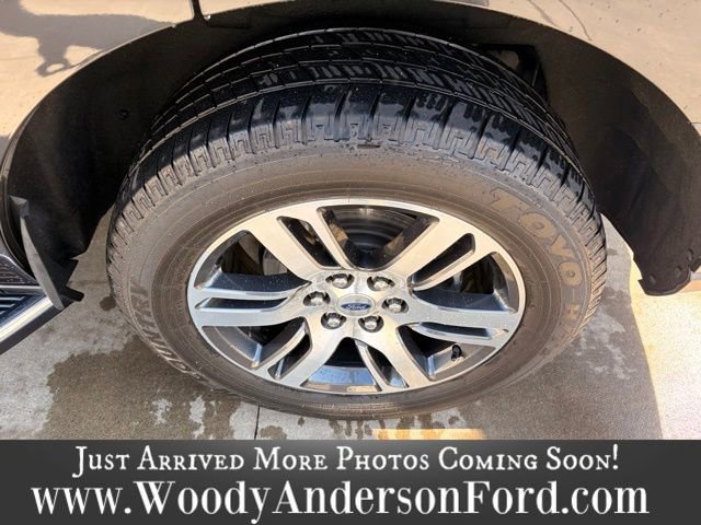 Certified 2023 Ford Expedition XLT RWD image 7