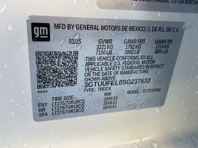 Used 2025 GMC Sierra 1500 AT4X image 33
