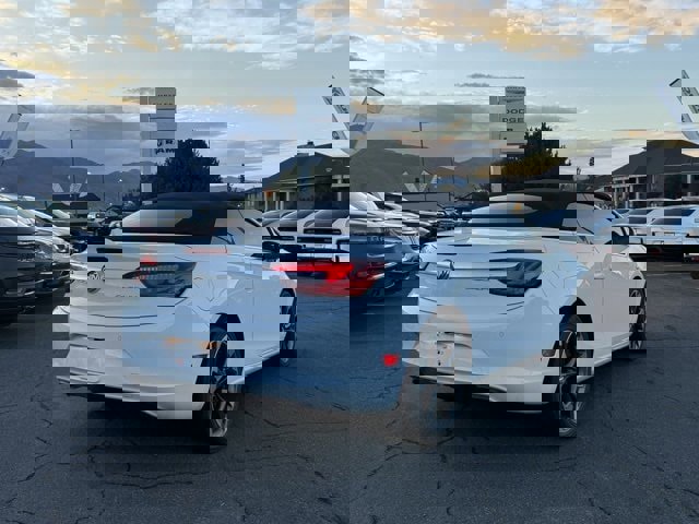 Used 2018 Buick Cascada Premium image 6